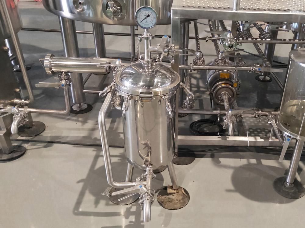 <b>Two Non-Boil Hop Addition Methods in Craft Brewery: Whirlpool Addition vs Hopback Addition</b>